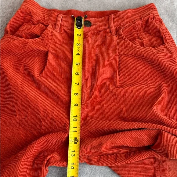 Lucy & Yak Bonnie Organic Corduroy Shorts Orange Size W29-W30 - Picture 13 of 15